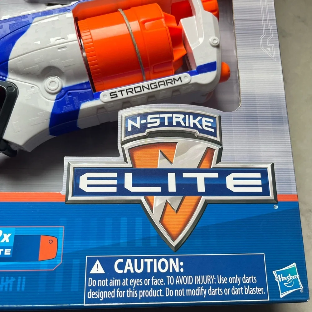 NEW IN BOX N-Strike Elite Nerf Guns with 12x Darts - Picture 2 of 9